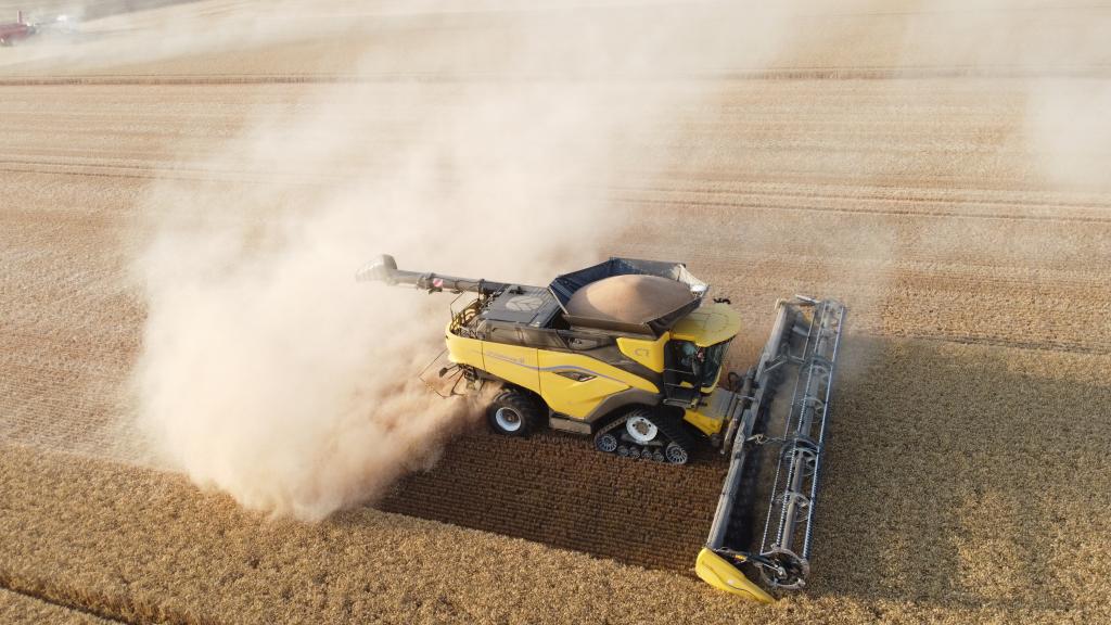 New Holland CR11